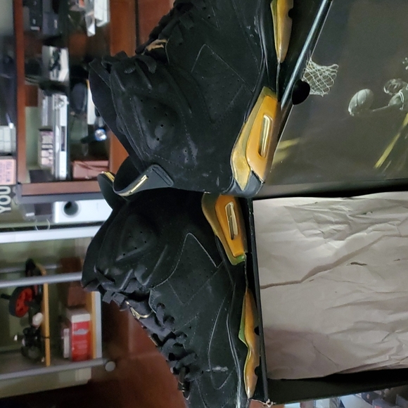 Jordan Le.  GOLD collection